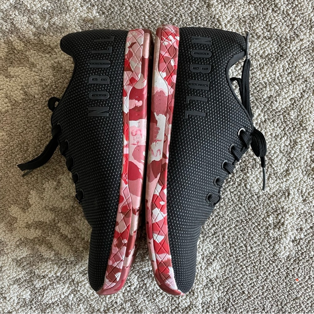 NOBULL Women's Outwork Pink Camo Athletic Shoes Sneakers Running Moving Black